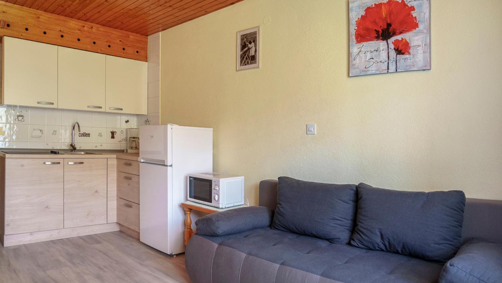 שקופיה-לוקה Apartments Zakrasnik מראה חיצוני תמונה