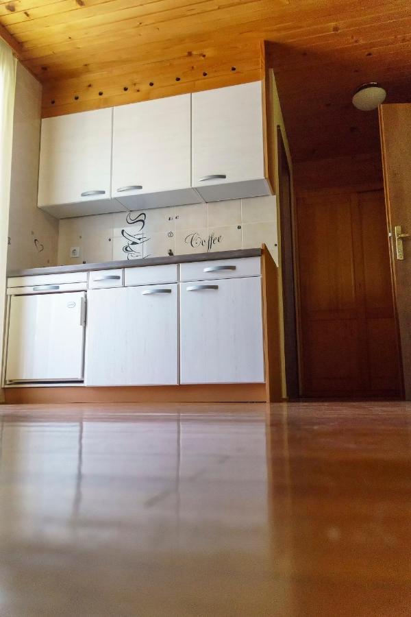 שקופיה-לוקה Apartments Zakrasnik מראה חיצוני תמונה