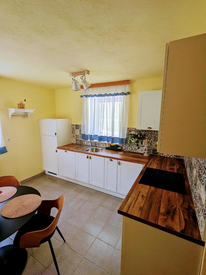 שקופיה-לוקה Apartments Zakrasnik מראה חיצוני תמונה